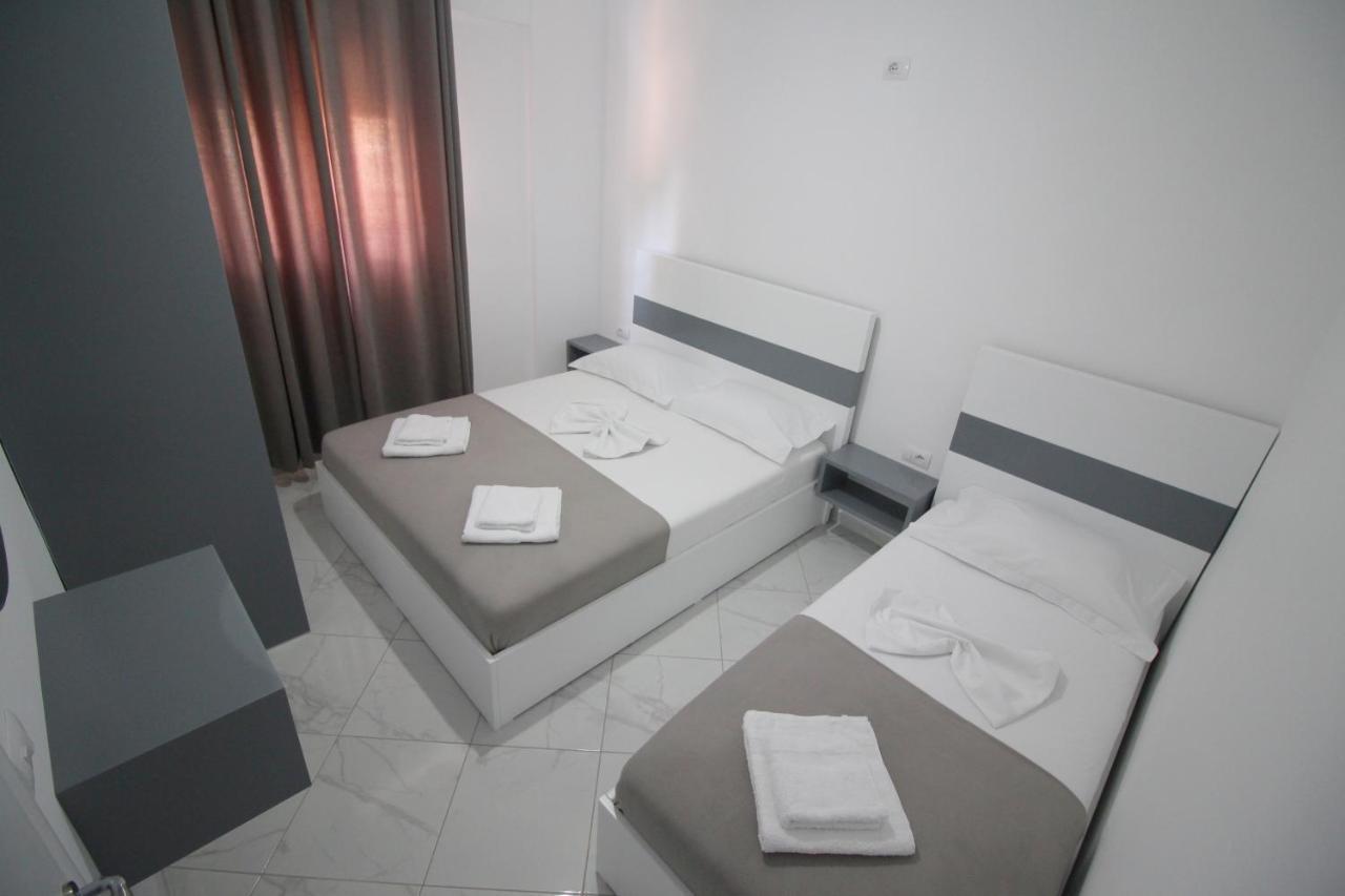 Sky Apartments Sarandë Exterior foto